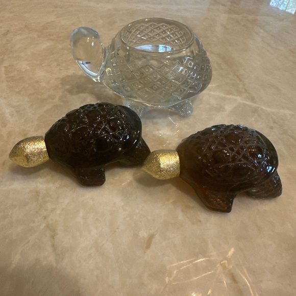 Avon Amber Glass Turtle Figurines-one with original perfume - Picture 2 of 9